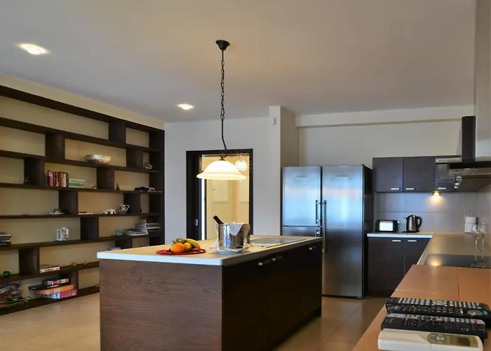 Private Seaview In Blacksearama - 1st Line *