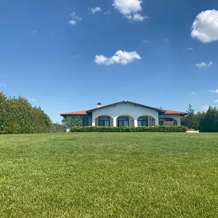 Private Seaview In Blacksearama - 1st Line *