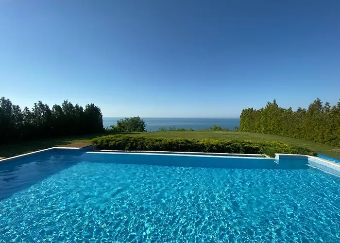 Villa Private Seaview In Blacksearama - 1st Line Balchik