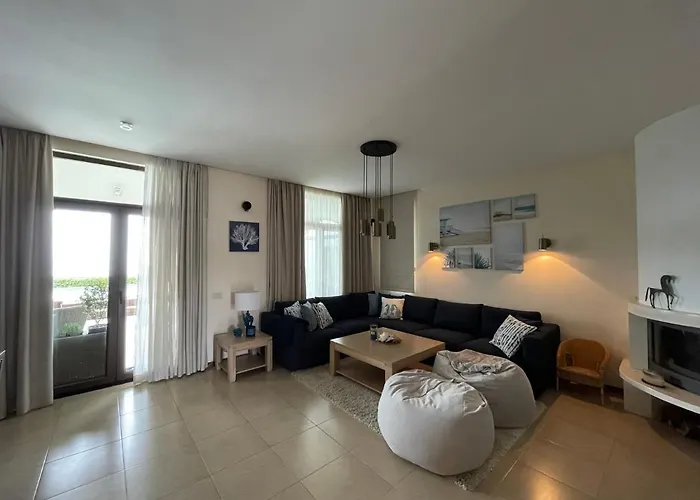 Private Seaview In Blacksearama - 1st Line * بالشيك